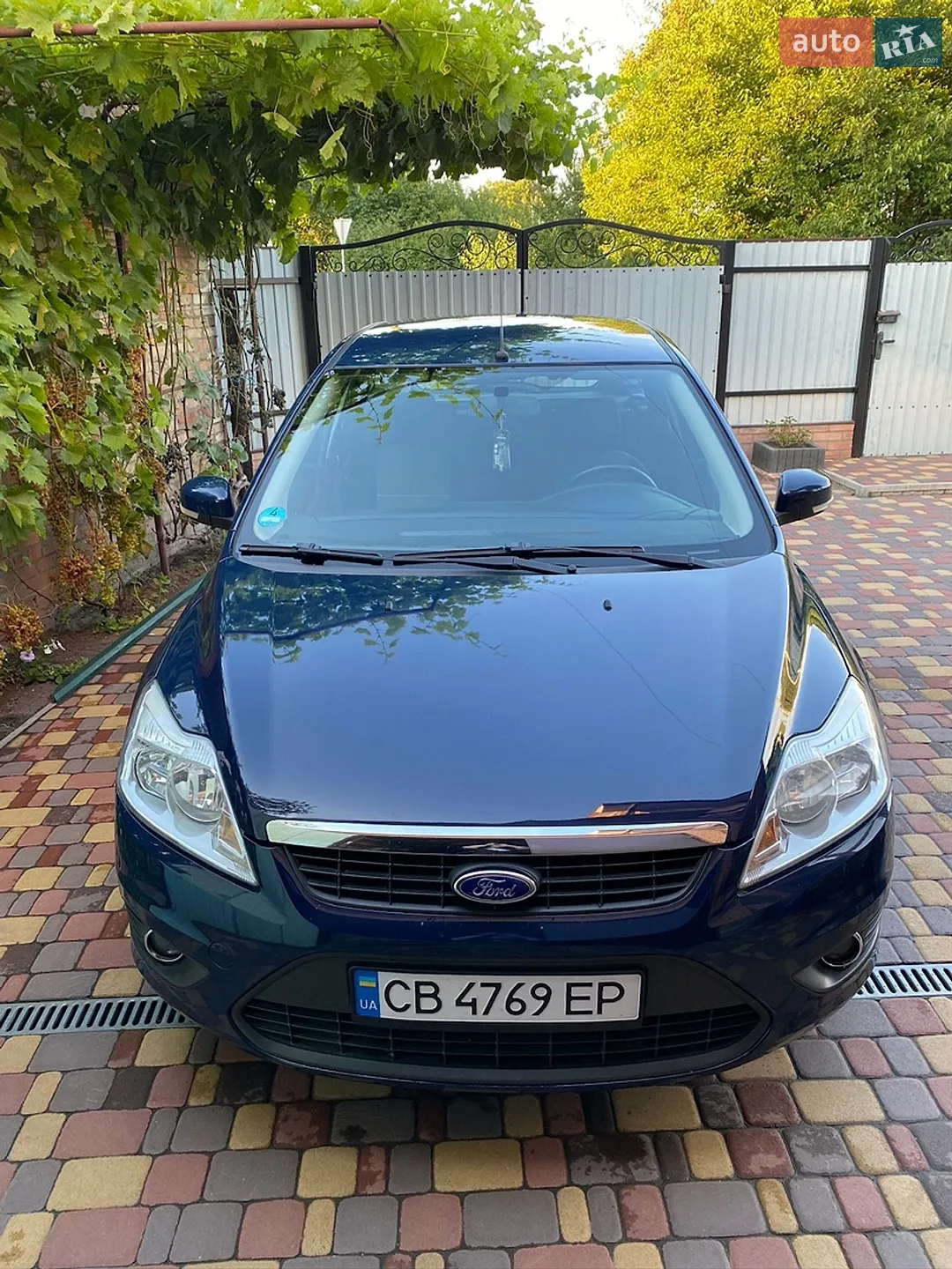 2010 Ford Focus - мініатюра 2
