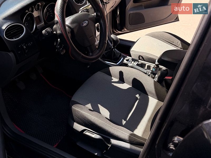 Хетчбек Ford Focus 2011 в Хмельницькому