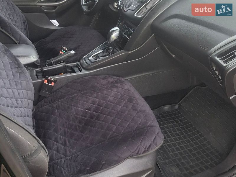 Седан Ford Focus 2015 в Николаеве