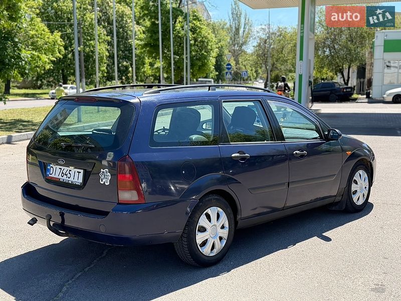Универсал Ford Focus 2001 в Одессе