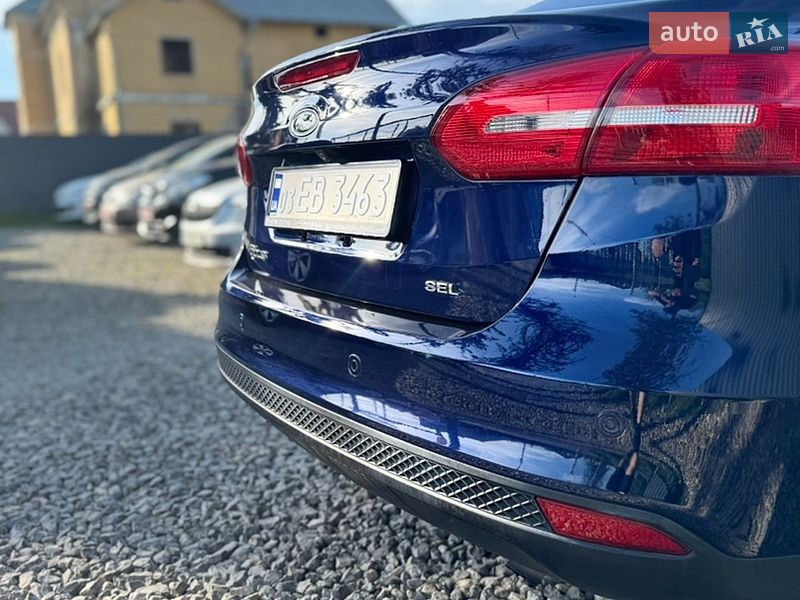 Седан Ford Focus 2017 в Бурштыне