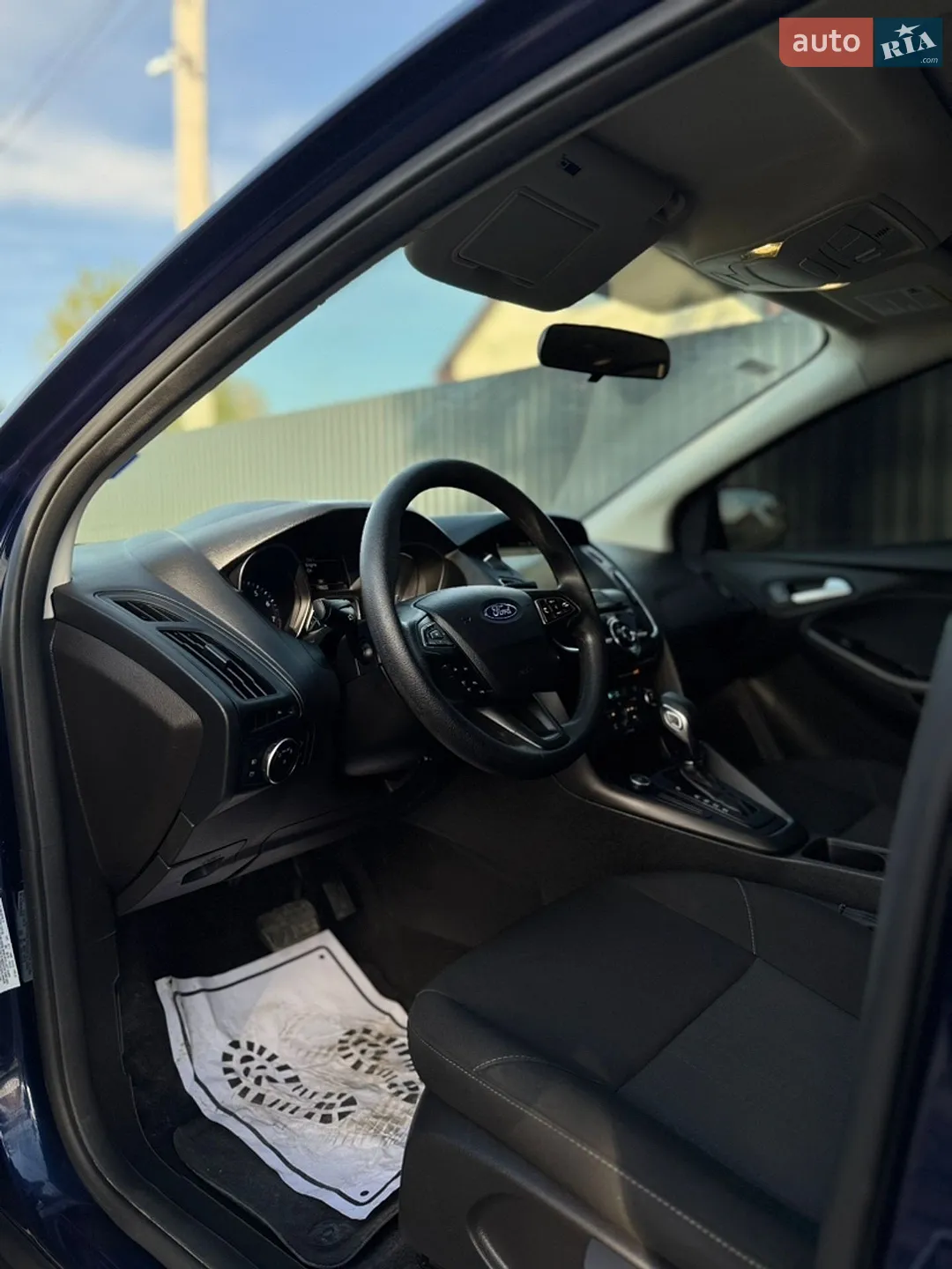 2017 Ford Focus - мініатюра 10