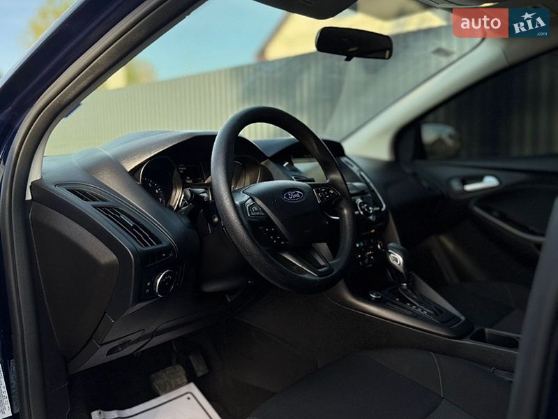 Седан Ford Focus 2017 в Бурштыне