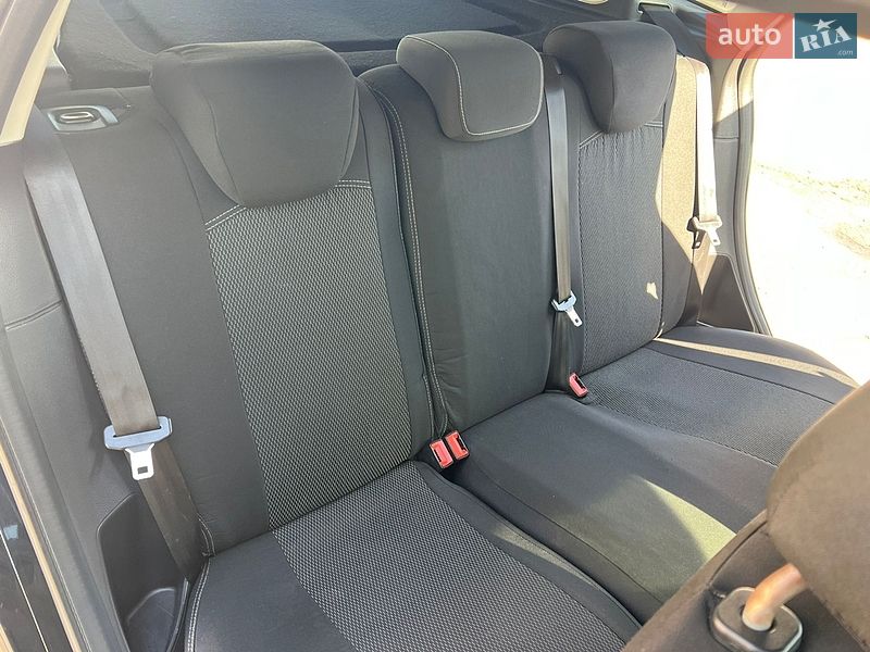Хэтчбек Ford Focus 2012 в Харькове