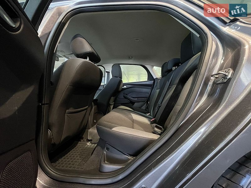 Хэтчбек Ford Focus 2013 в Одессе