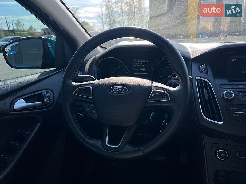 Хетчбек Ford Focus 2015 в Івано-Франківську