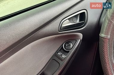Хэтчбек Ford Focus 2012 в Каменец-Подольском