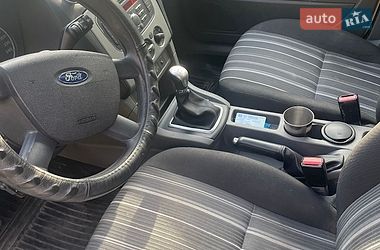 Хэтчбек Ford Focus 2010 в Ковеле