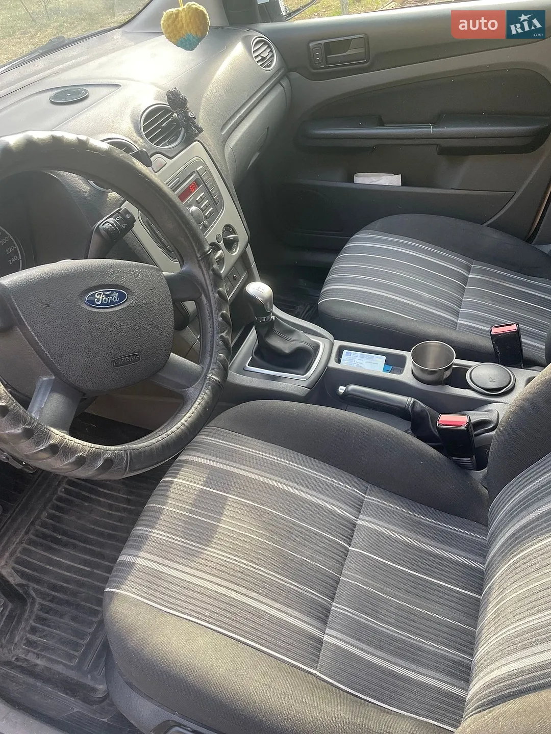 2010 Ford Focus - мініатюра 3