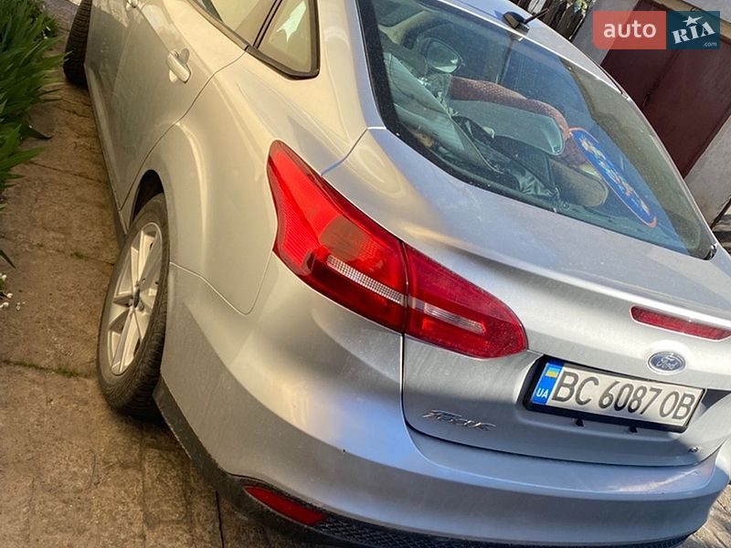 Ford Focus 2015