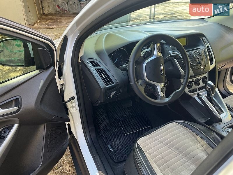 Седан Ford Focus 2013 в Одесі