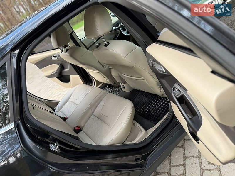 Хетчбек Ford Focus 2012 в Дрогобичі