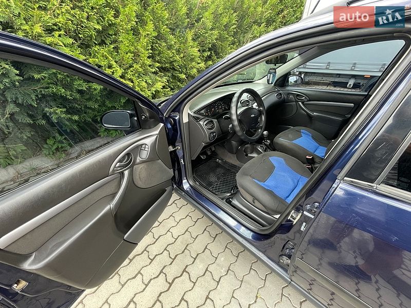 Універсал Ford Focus 2001 в Ужгороді