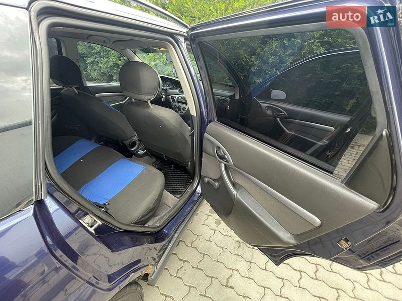 Універсал Ford Focus 2001 в Ужгороді