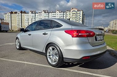 Седан Ford Focus 2015 в Івано-Франківську