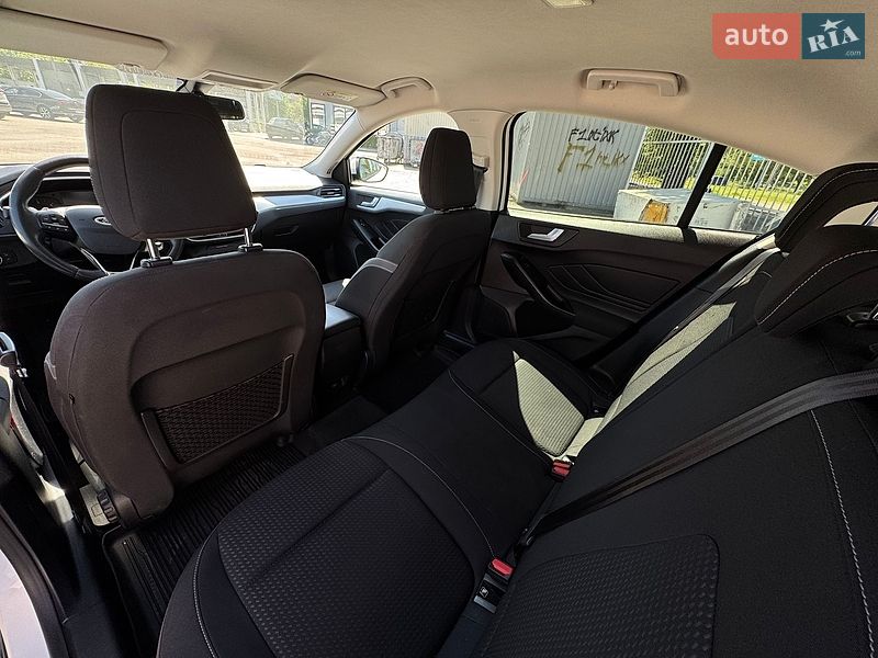 Хетчбек Ford Focus 2019 в Дніпрі