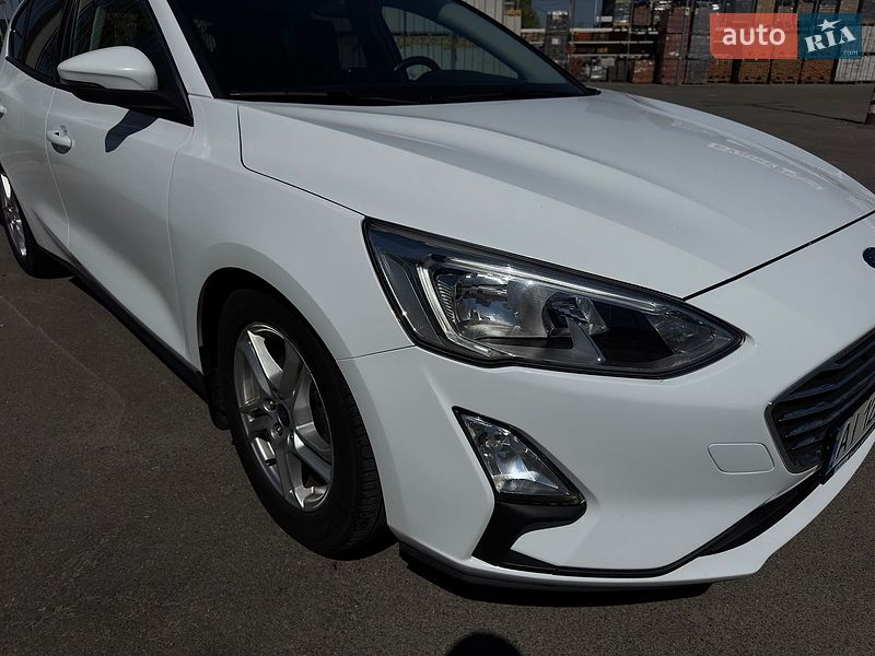 Хетчбек Ford Focus 2019 в Дніпрі