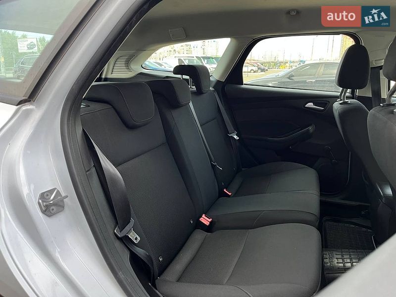 Универсал Ford Focus 2015 в Киеве