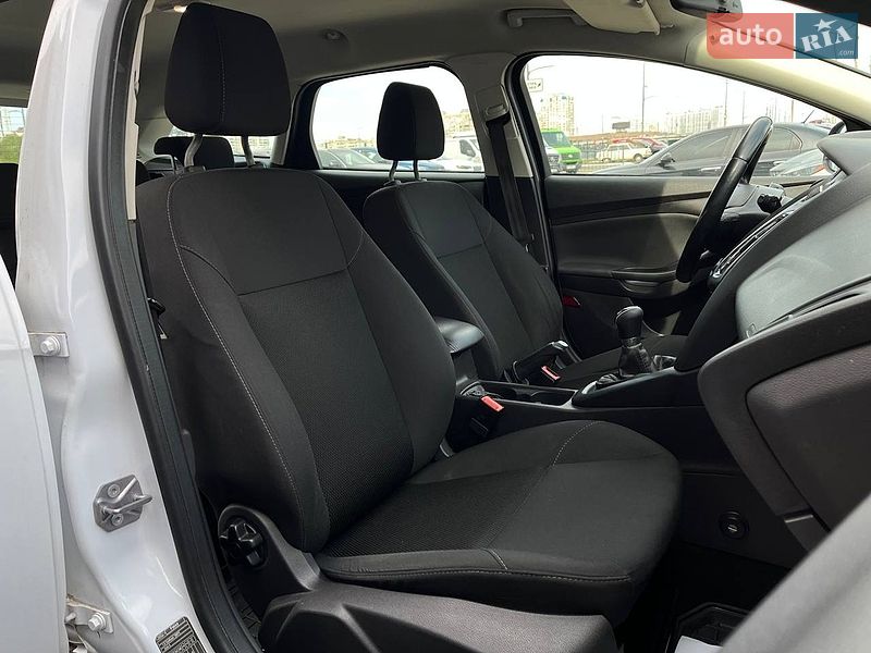 Универсал Ford Focus 2015 в Киеве