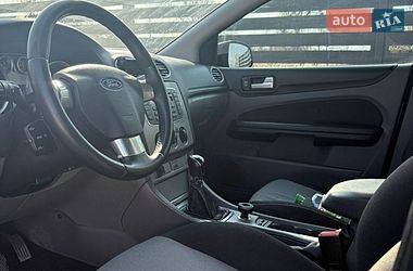 Седан Ford Focus 2011 в Львові