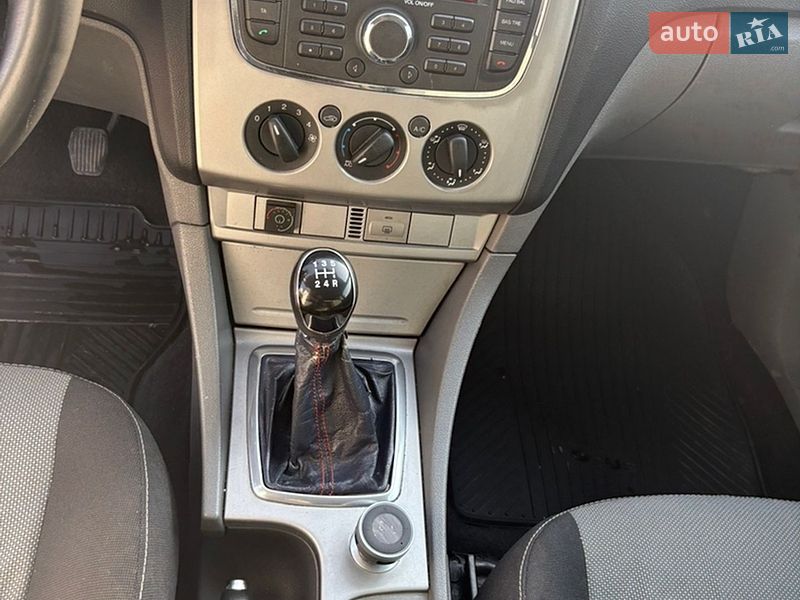 Седан Ford Focus 2011 в Львові