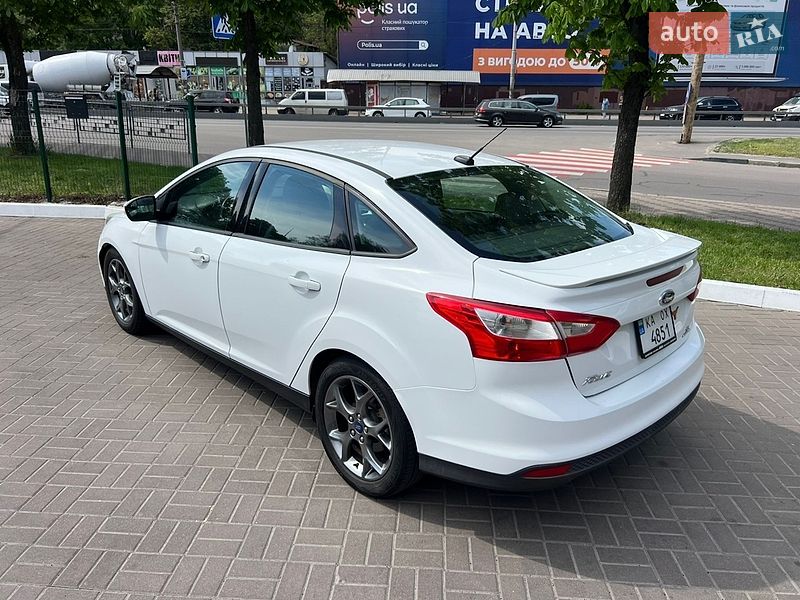 Седан Ford Focus 2013 в Киеве