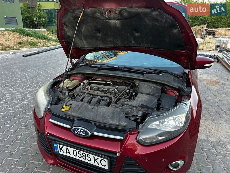 Хэтчбек Ford Focus 2014 в Софиевской Борщаговке