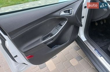 Седан Ford Focus 2016 в Гайсину