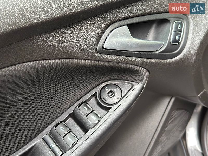 Седан Ford Focus 2016 в Львове