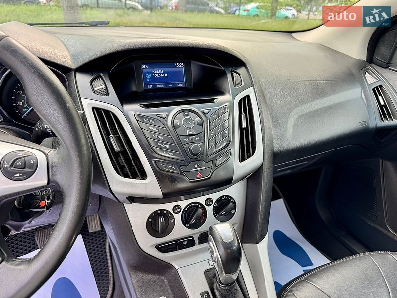 Седан Ford Focus 2014 в Киеве