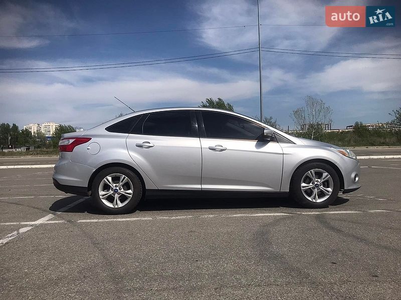 Седан Ford Focus 2013 в Киеве