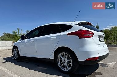 Хэтчбек Ford Focus 2016 в Ирпене