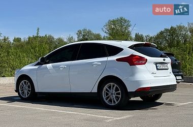 Хэтчбек Ford Focus 2016 в Ирпене