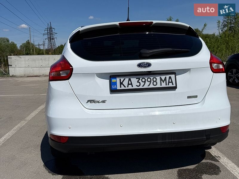 Хэтчбек Ford Focus 2016 в Ирпене