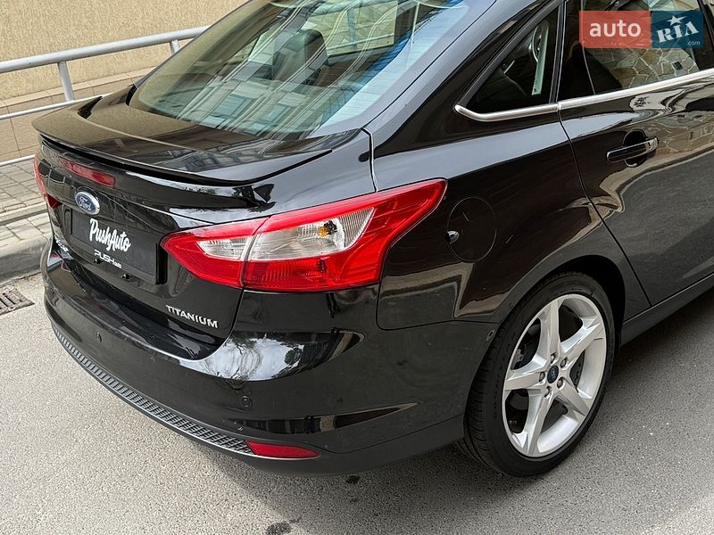 Седан Ford Focus 2013 в Одесі