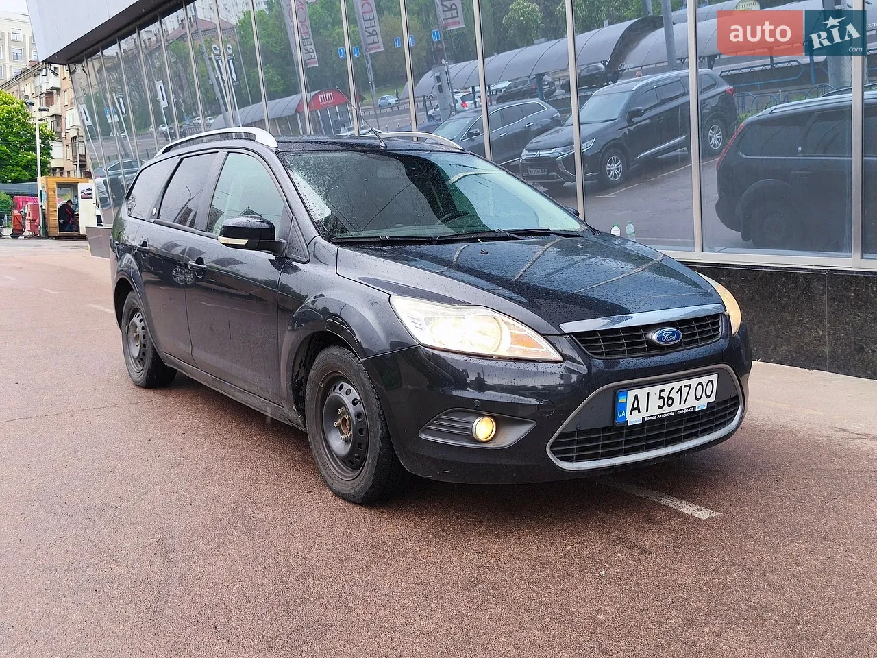 2010 Ford Focus - мініатюра 13