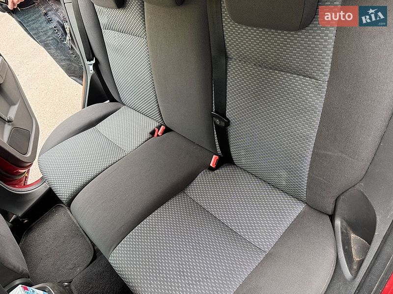 Хэтчбек Ford Focus 2006 в Кропивницком