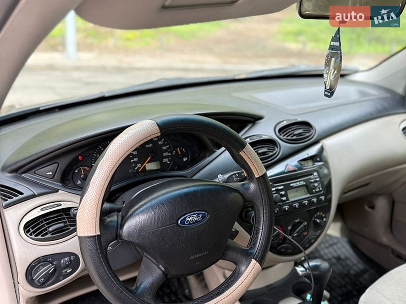 Седан Ford Focus 2003 в Києві