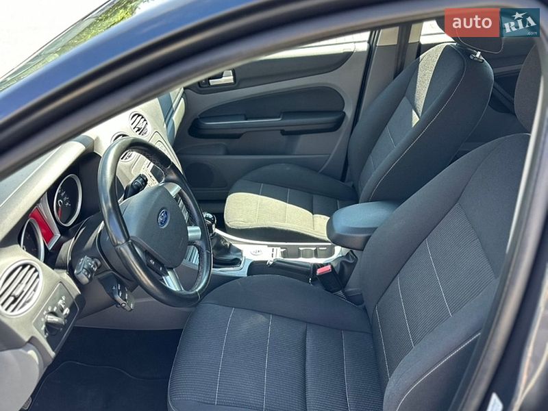 Универсал Ford Focus 2010 в Луцке
