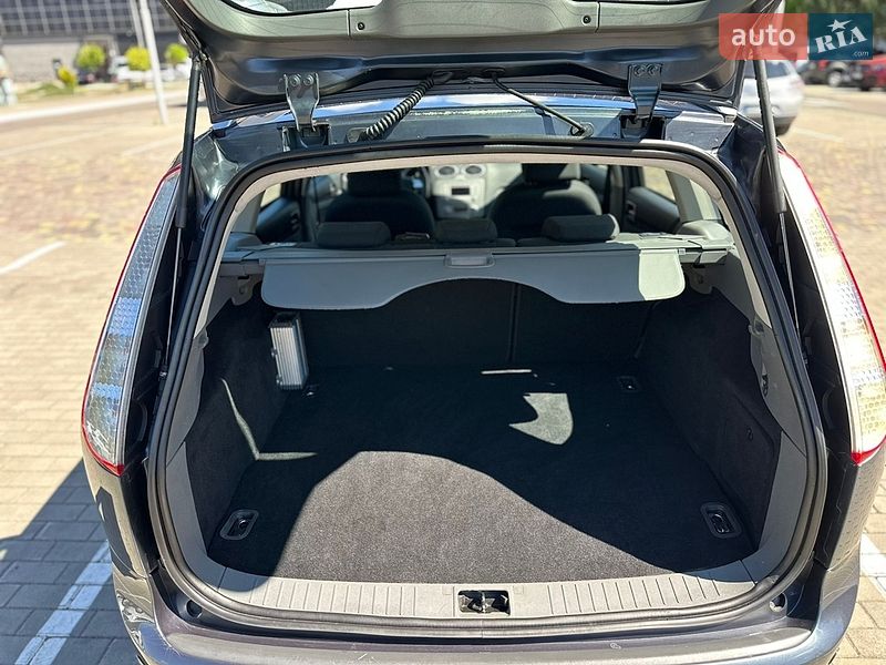 Универсал Ford Focus 2010 в Луцке
