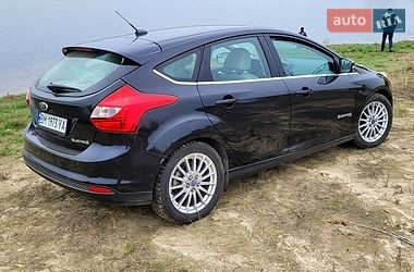 Хетчбек Ford Focus 2013 в Сумах