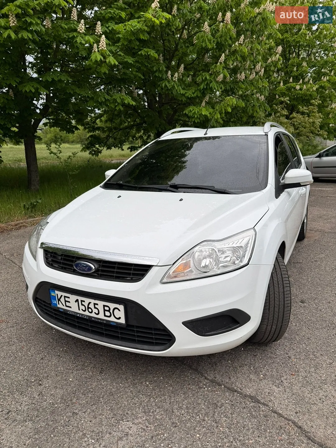 2010 Ford Focus - мініатюра 2