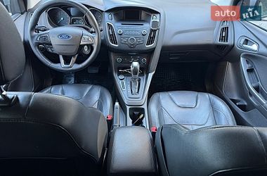 Хэтчбек Ford Focus 2016 в Киеве