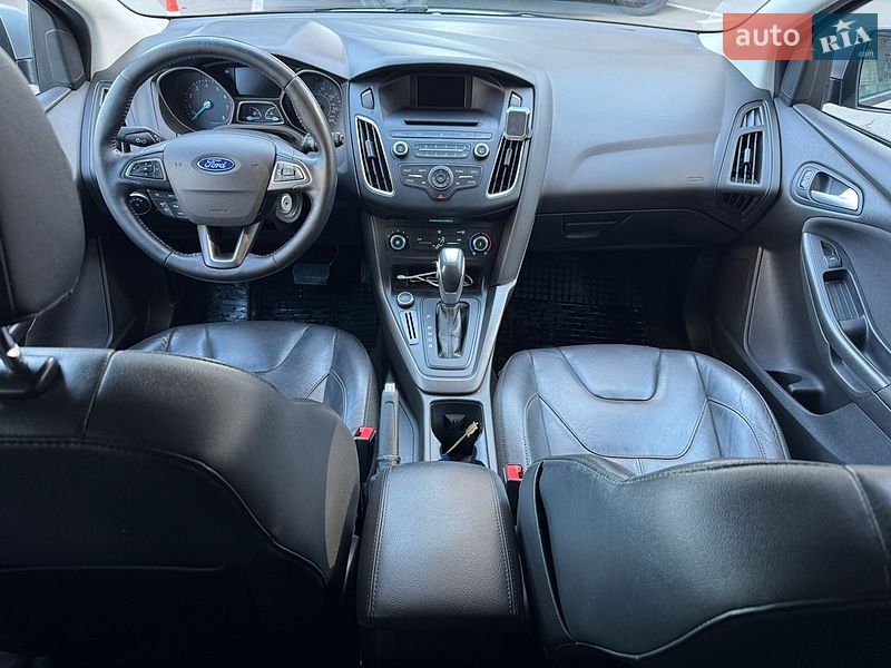 Хэтчбек Ford Focus 2016 в Киеве