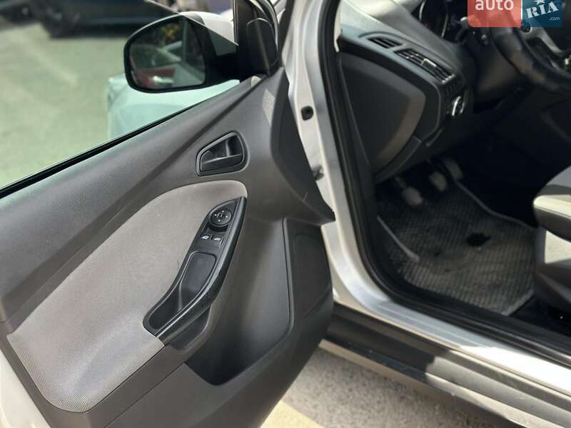 Универсал Ford Focus 2013 в Виннице