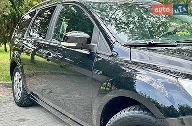 Універсал Ford Focus 2009 в Дрогобичі