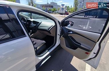 Седан Ford Focus 2016 в Киеве