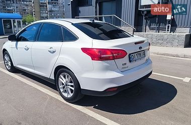 Седан Ford Focus 2016 в Киеве