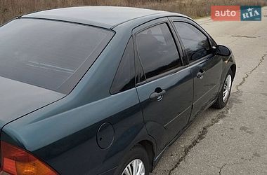 Седан Ford Focus 2004 в Лозовой