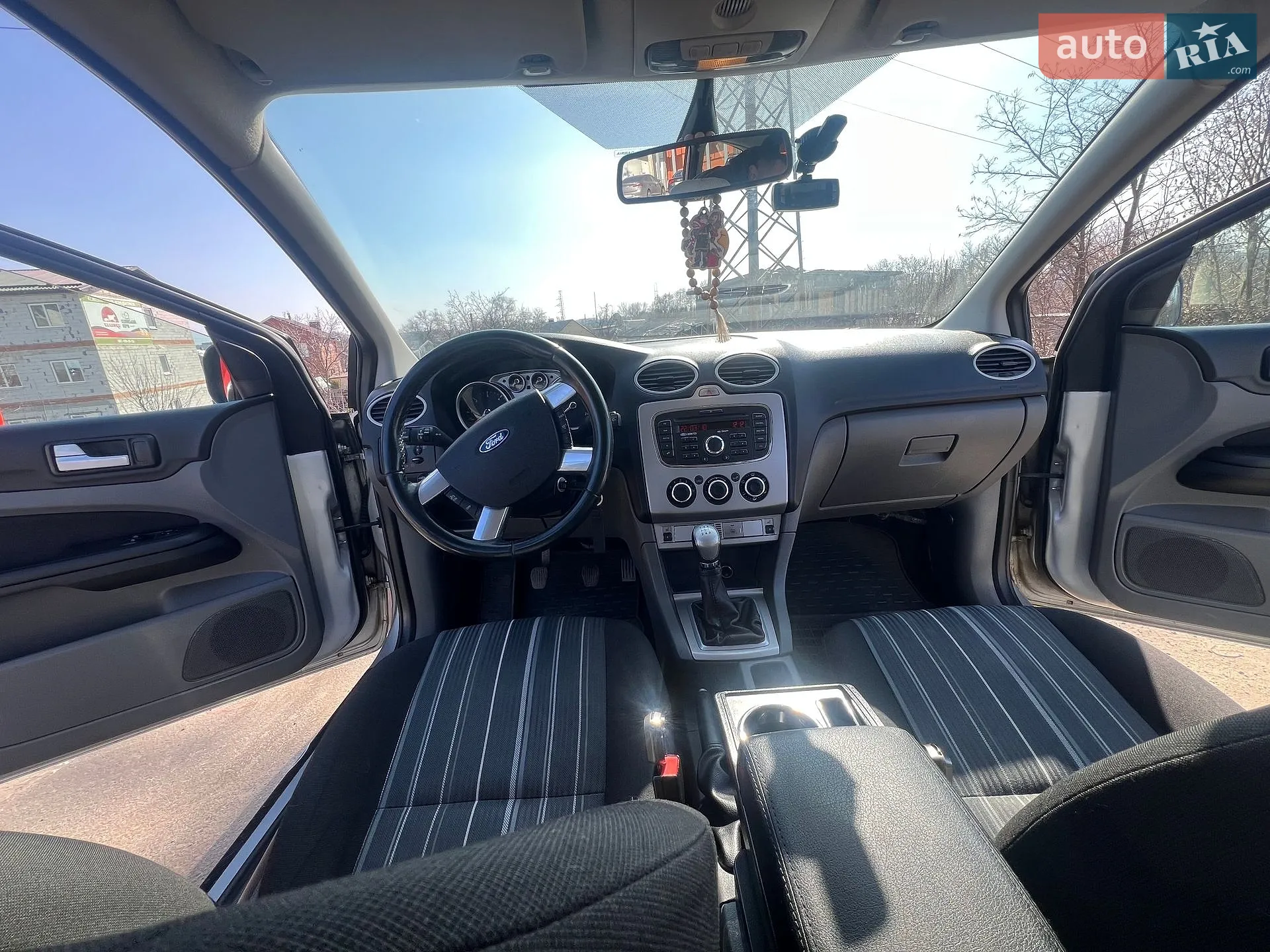2010 Ford Focus - мініатюра 12
